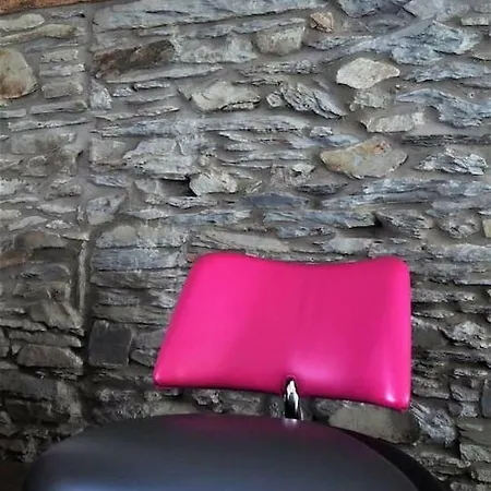 Fabuleuse Authentique Et Moderne En Belgique Vaux-sur-Sure